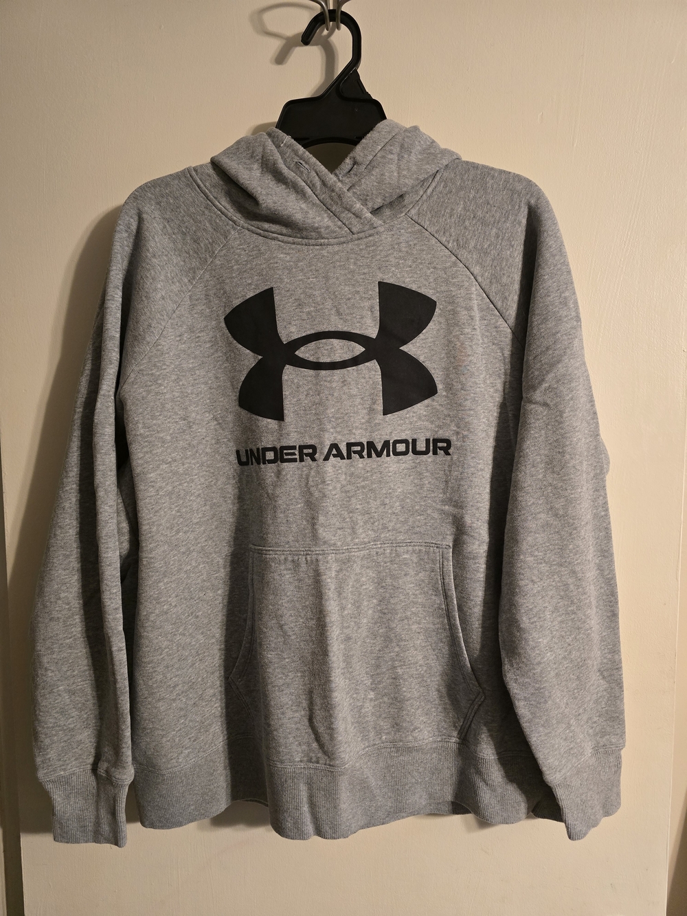 Under Armour Men's Heather Gray Pullover Hoodie with Black Logo